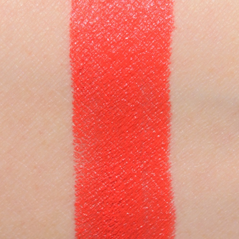Hourglass Confession Ultra Slim High Intensity Refillable Lipstick in I Live For - Picture 3 of 6